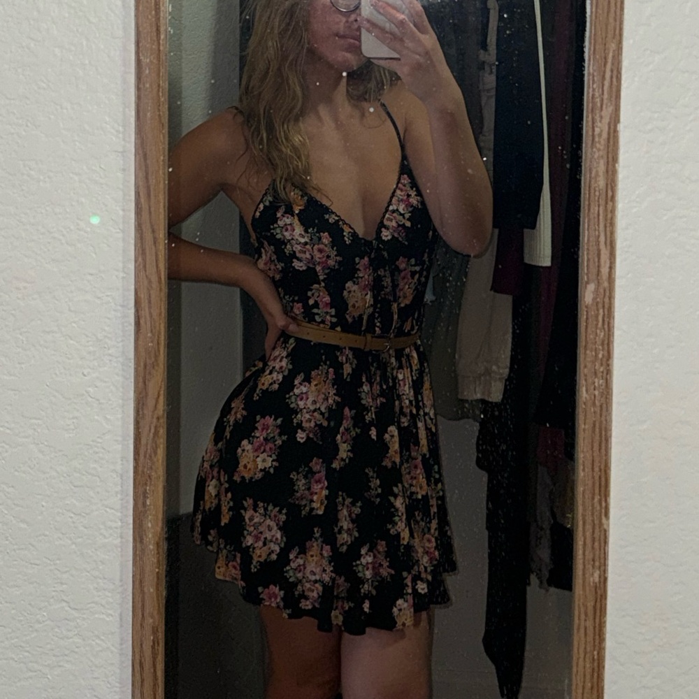 Forever 21 Black Floral Dress